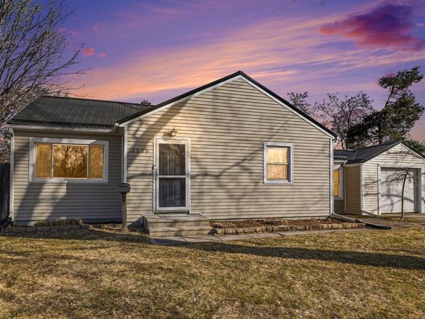 3225 Dearborn Avenue, Kalamazoo, MI 49048