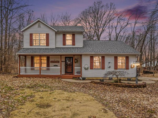 200 Mayflower Road, Buchanan, MI 49107