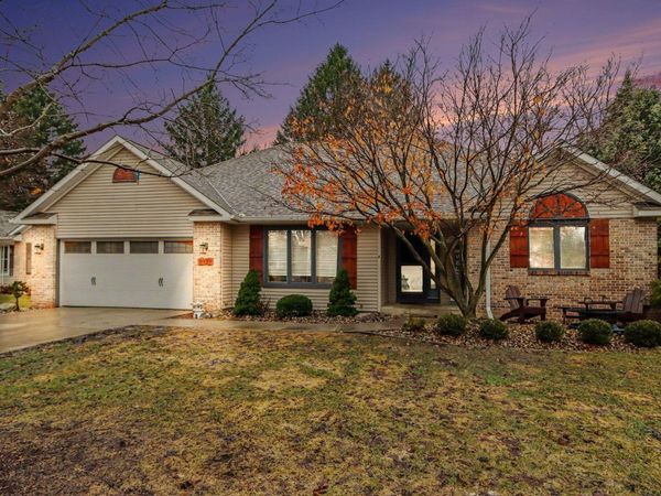 8127 Robinbrook Street, Richland, MI 49083