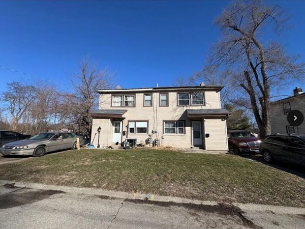 33012 Akron Street, Westland, MI 48186