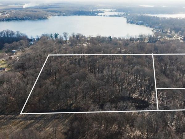 95085 70th Street, Benton Harbor, MI 49022