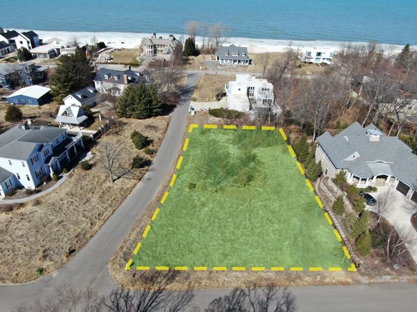 52101 Main Drive, Grand Beach, MI 49117