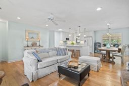 716 5th Ave. N photo 4