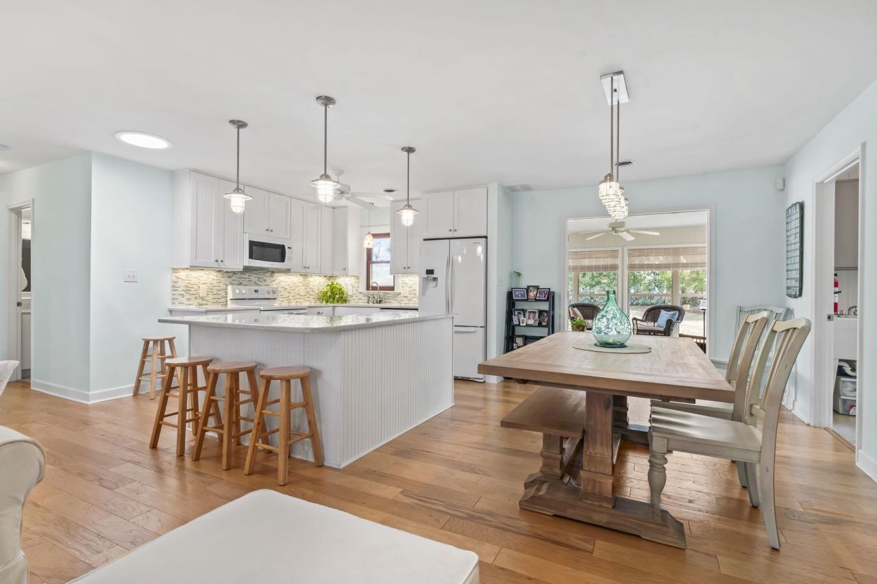 716 5th Ave. N Photo 6