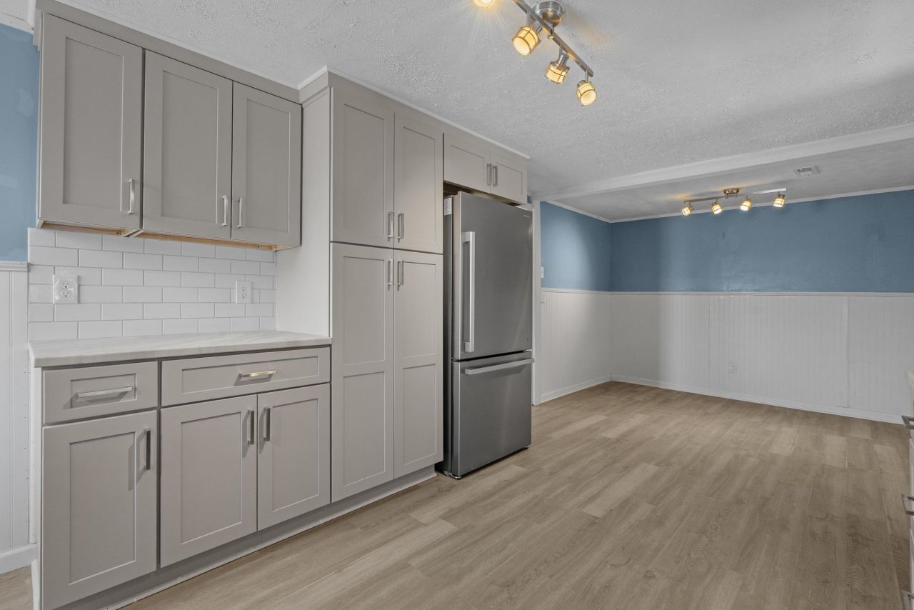 3886 Highway 905 Photo 20