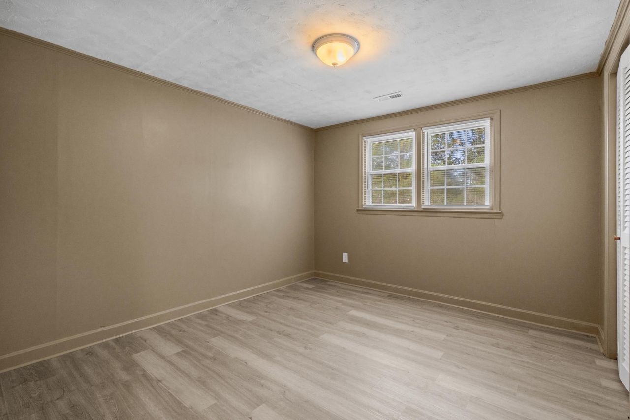 3886 Highway 905 Photo 30