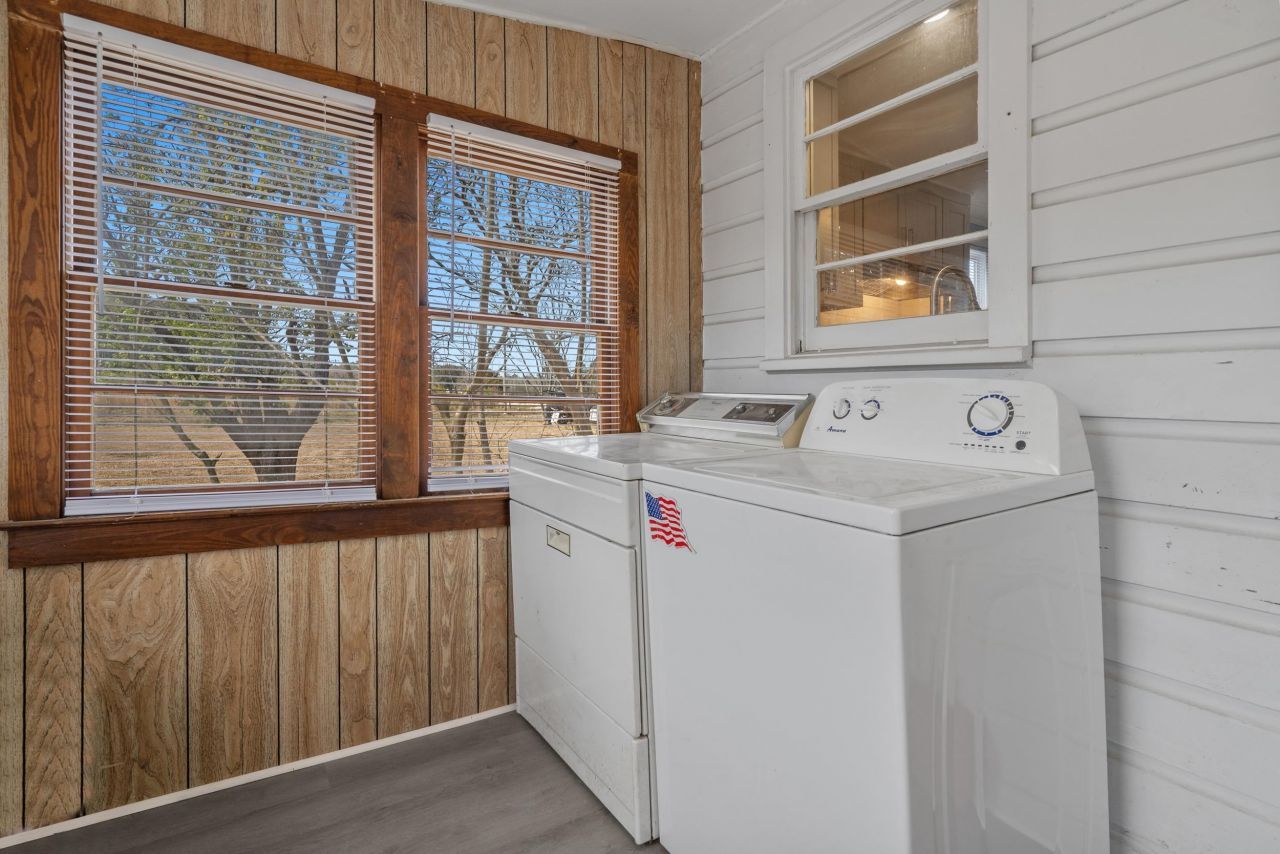 3886 Highway 905 Photo 36