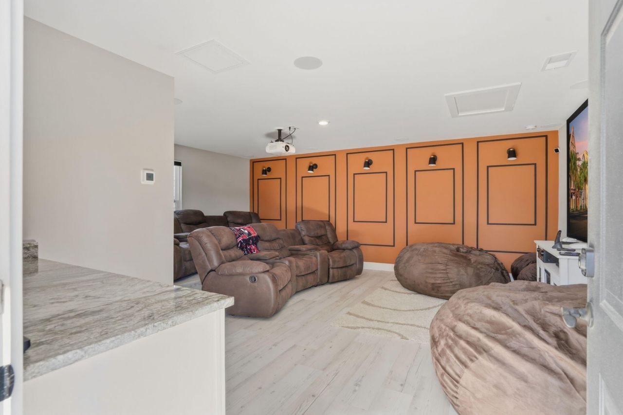 1055 Stonehenge Drive Photo 35