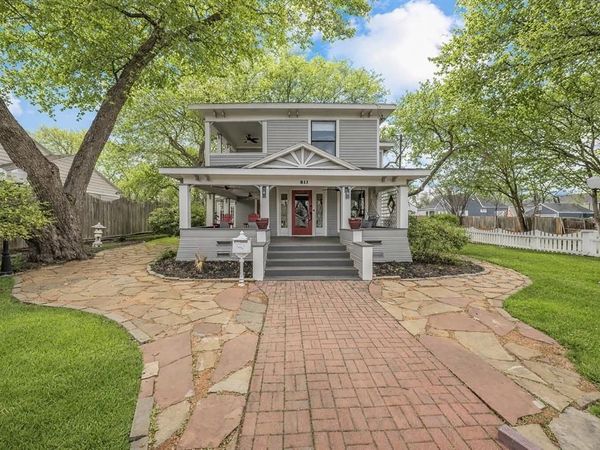 811 N Church Street , McKinney, TX 75069