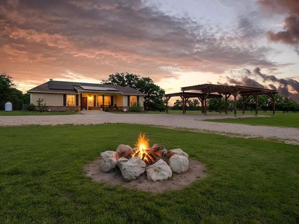 381 County Road 3050, Purdon, TX 76679