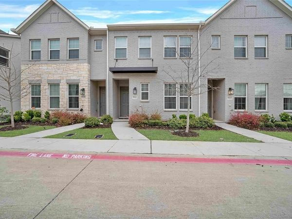 9916 Hennings Street, Irving, TX 75063