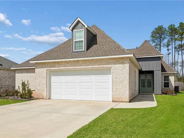 612 BLUE HERON Lane , Madisonville, LA 70447