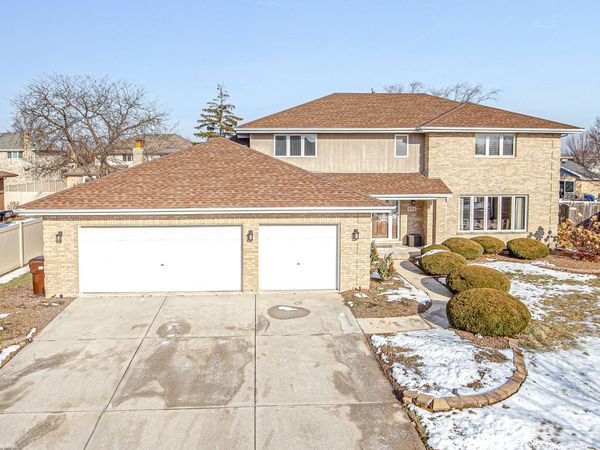 8314 Heather Lane , Tinley Park, IL 60477