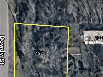 137 Dowdy St , Eastover, SC 29044