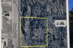 137 Dowdy St  photo 4