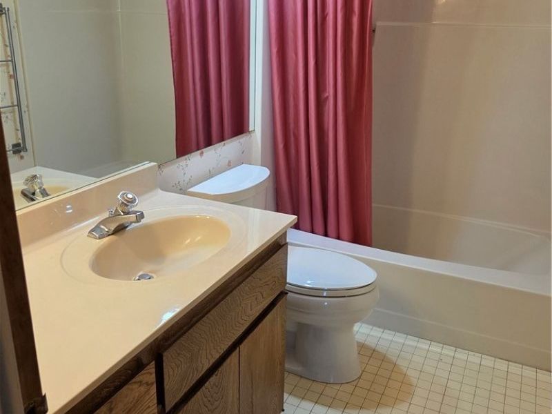 18259 Glencreek Lane, Strongsville, OH 44136 Photo 15