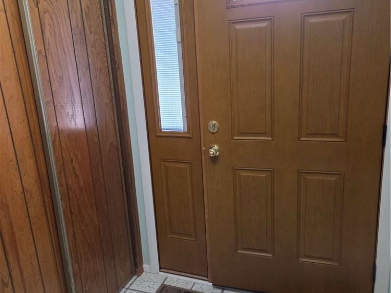 18259 Glencreek Lane, Strongsville, OH 44136 Photo 18