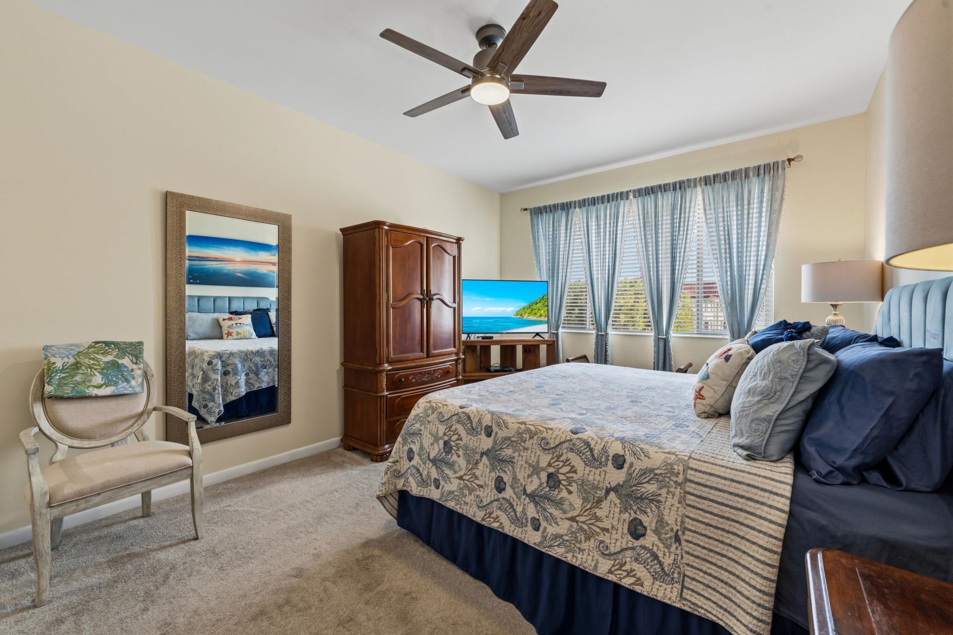 108 Half Moon Circle, Hypoluxo, FL 33462 Photo