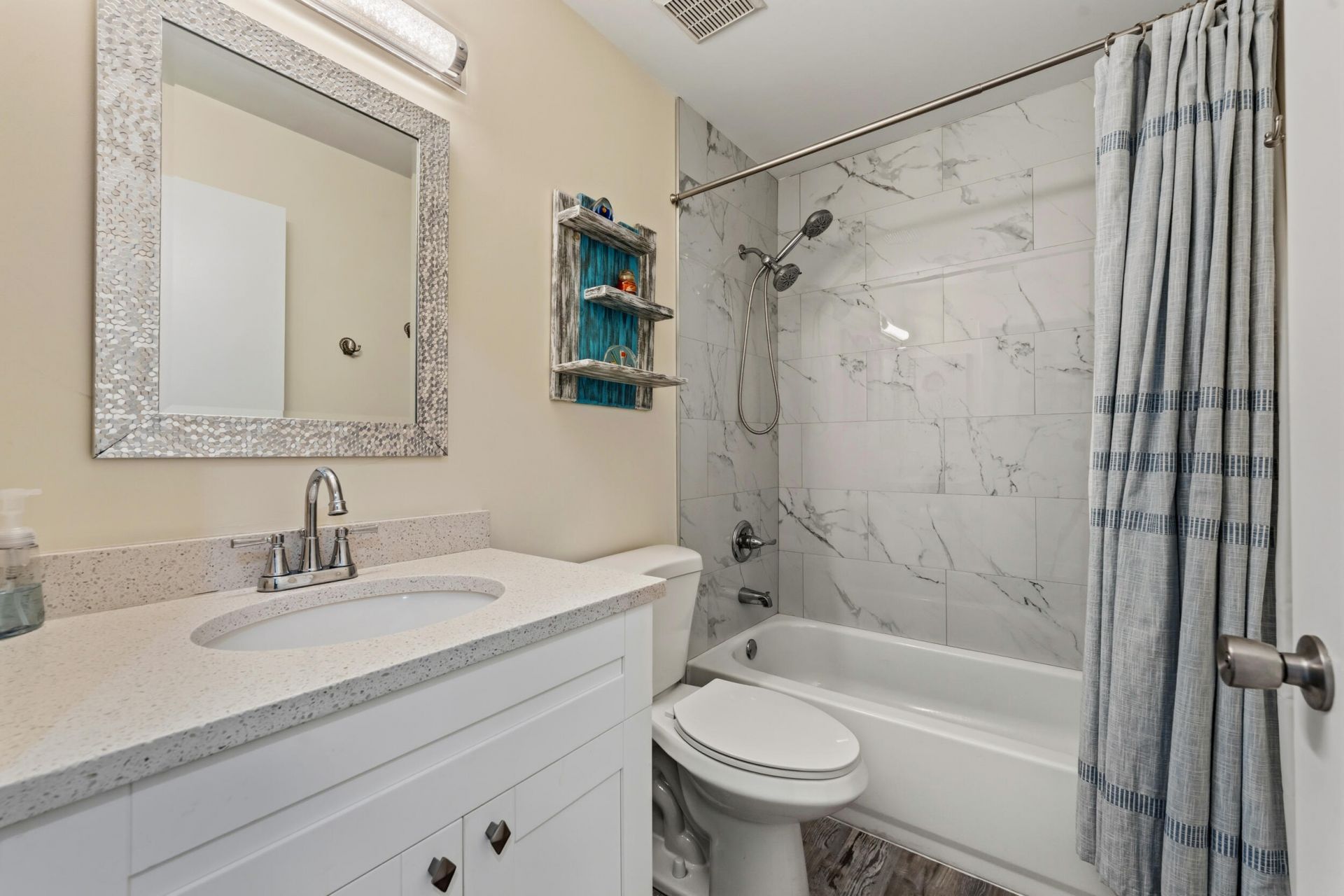 108 Half Moon Circle, Unit C3, Hypoluxo, FL 33462 Photo