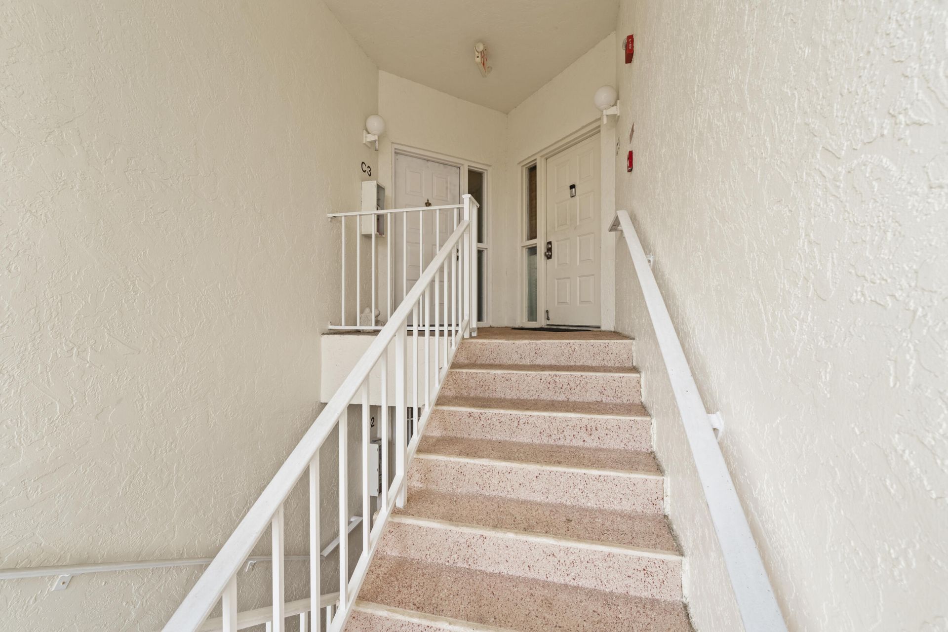 108 Half Moon Circle, Hypoluxo, FL 33462 Photo