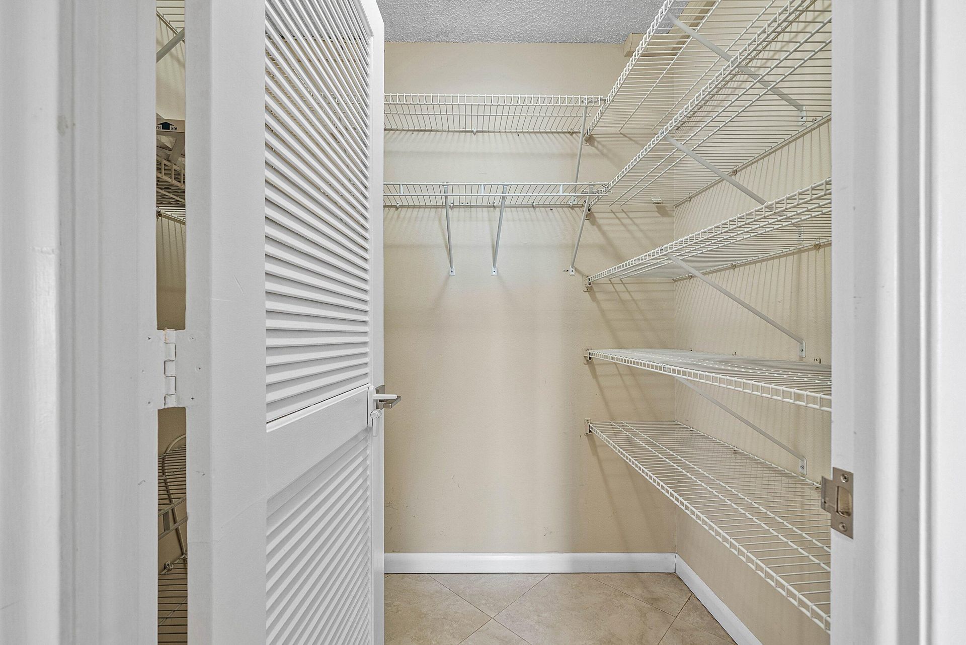 3301 S Ocean Boulevard, Unit 207, Highland Beach, FL 33487 Photo