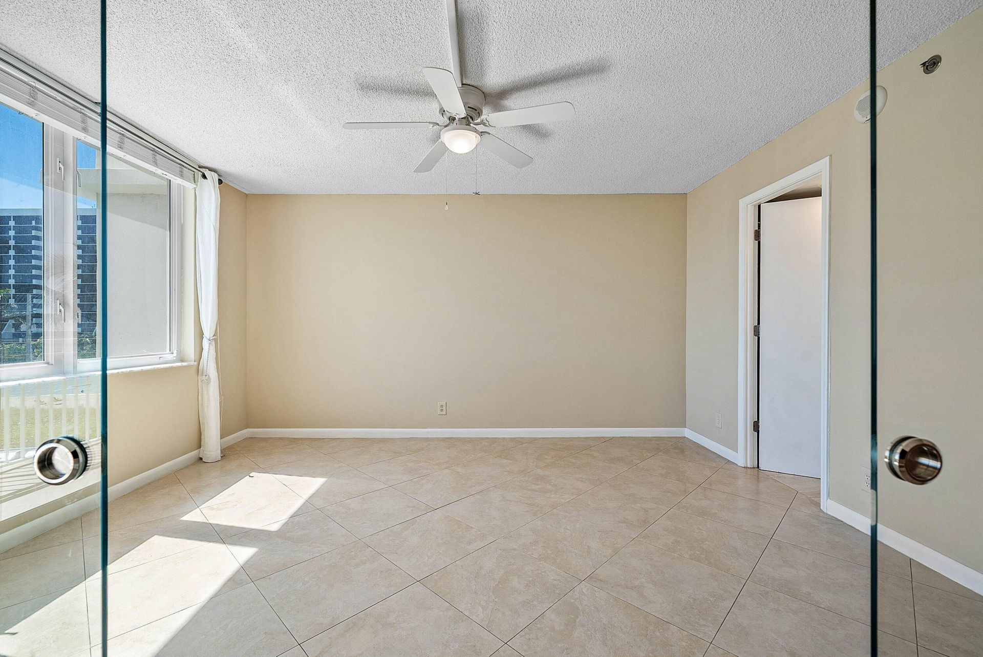 3301 S Ocean Boulevard, Unit 207, Highland Beach, FL 33487 Photo