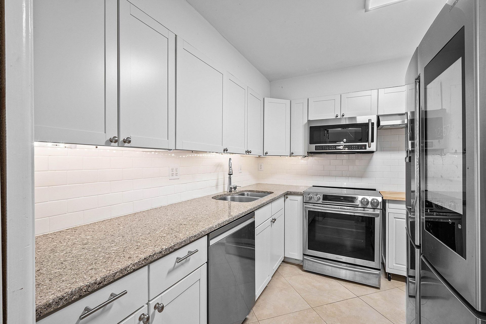 3301 S Ocean Boulevard, Unit 207, Highland Beach, FL 33487 Photo