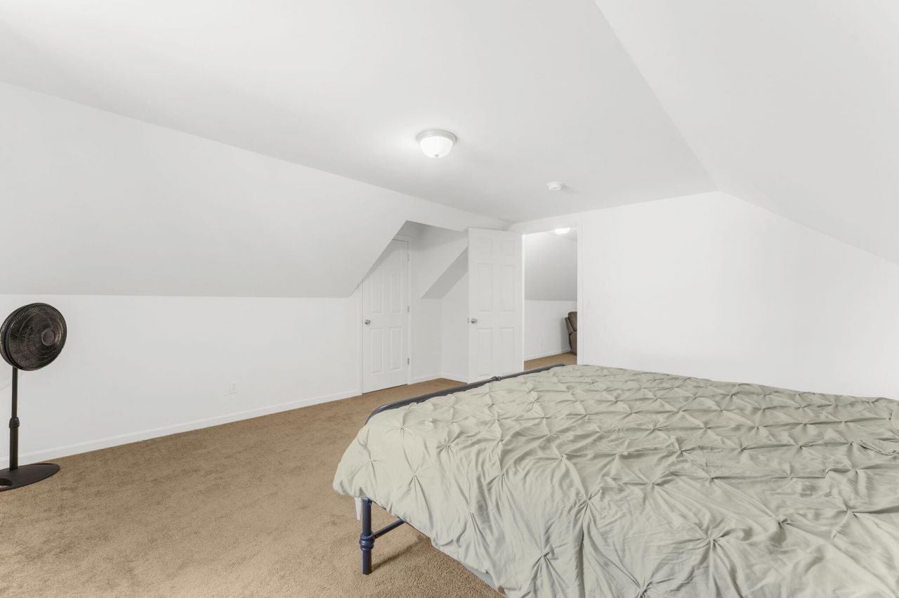 130 Hidden Hills Road Photo 32