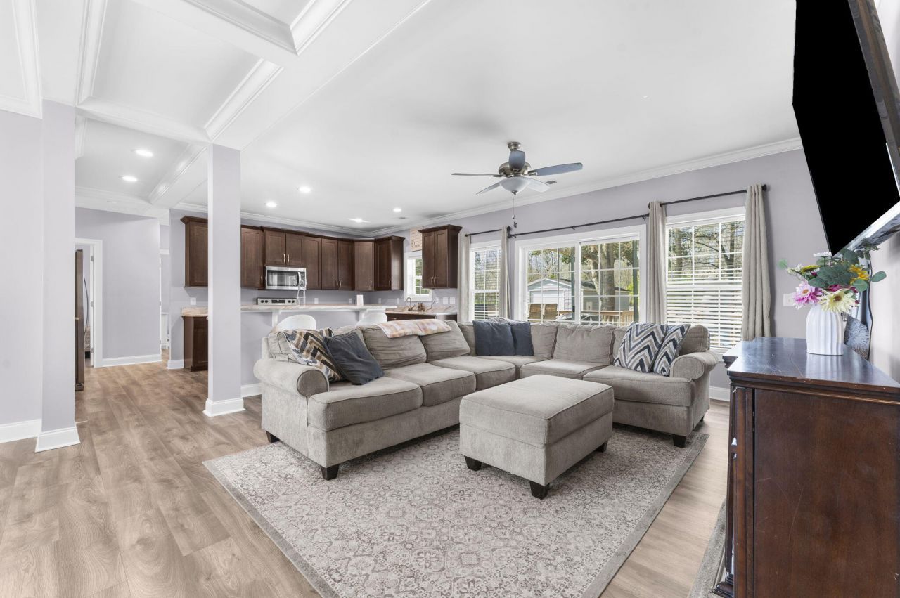 130 Hidden Hills Road Photo 8