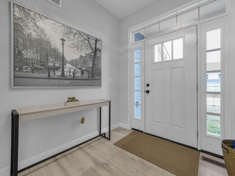 9356 Hildebrand Drive, Plain City, OH 43064 Photo 8