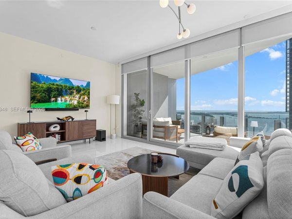 300 Biscayne Boulevard Way , Unit 4007W, Miami, FL 33131