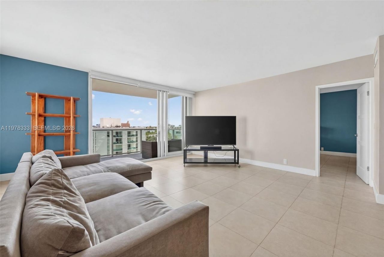 1000 West Ave , Unit 910, Miami Beach, FL 33139 Photo