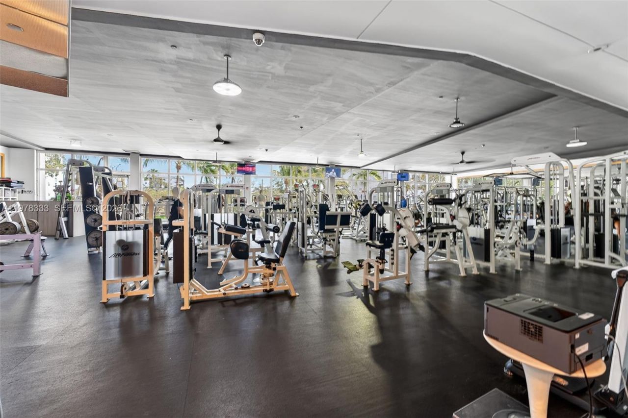 1000 West Ave , Unit 910, Miami Beach, FL 33139 Photo