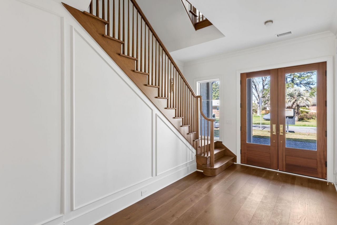 747 Hill Street Photo 14