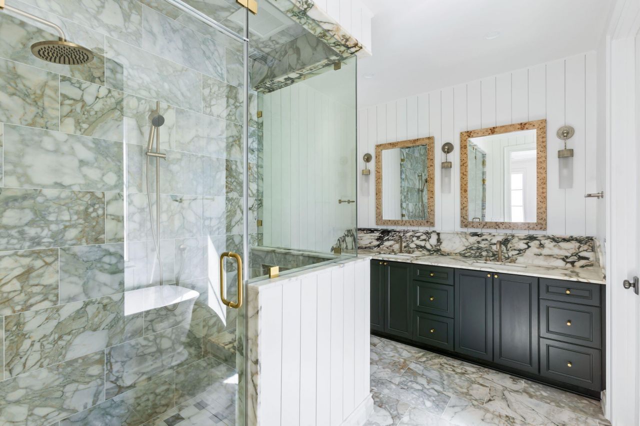 747 Hill Street Photo 15