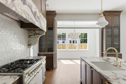 747 Hill Street photo 4