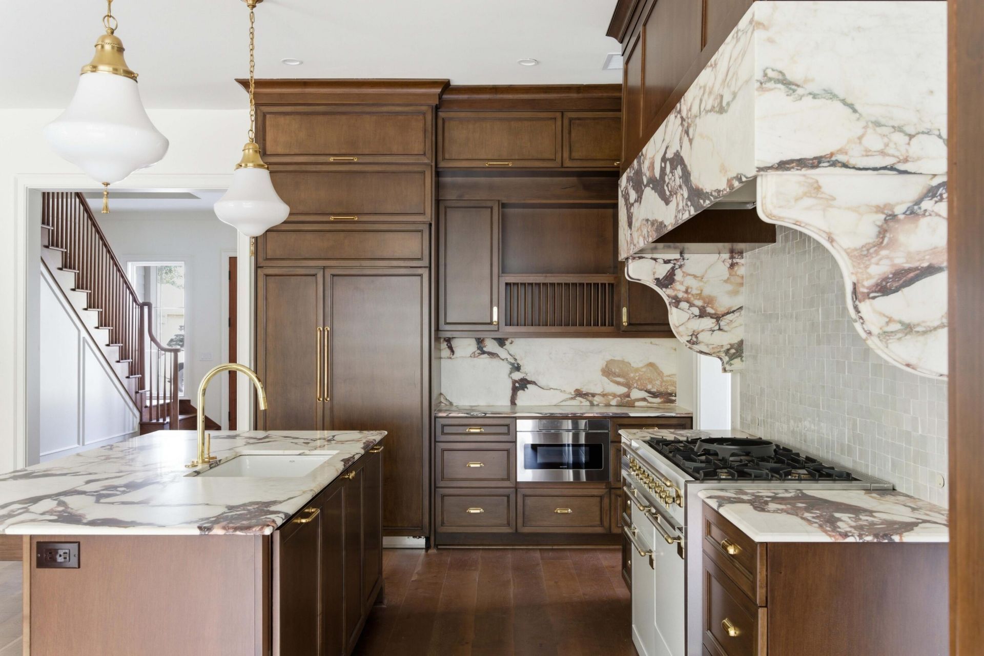 747 Hill Street Photo 5