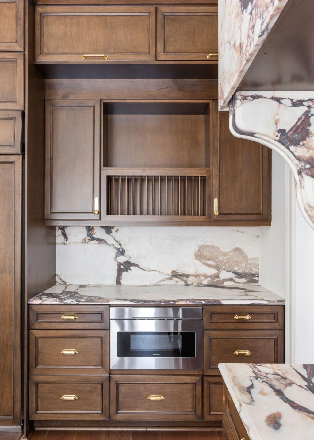 747 Hill Street Photo 6