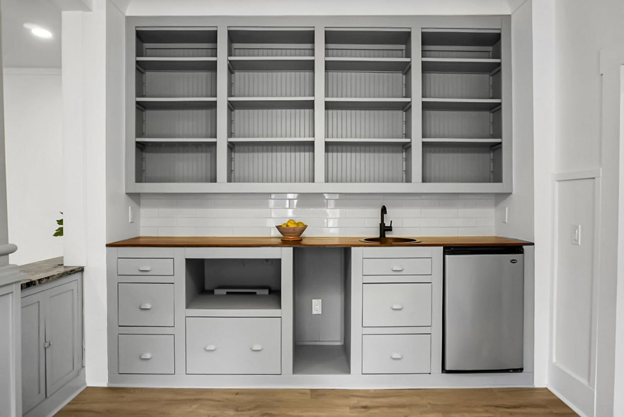 402 Sears Street Photo 13