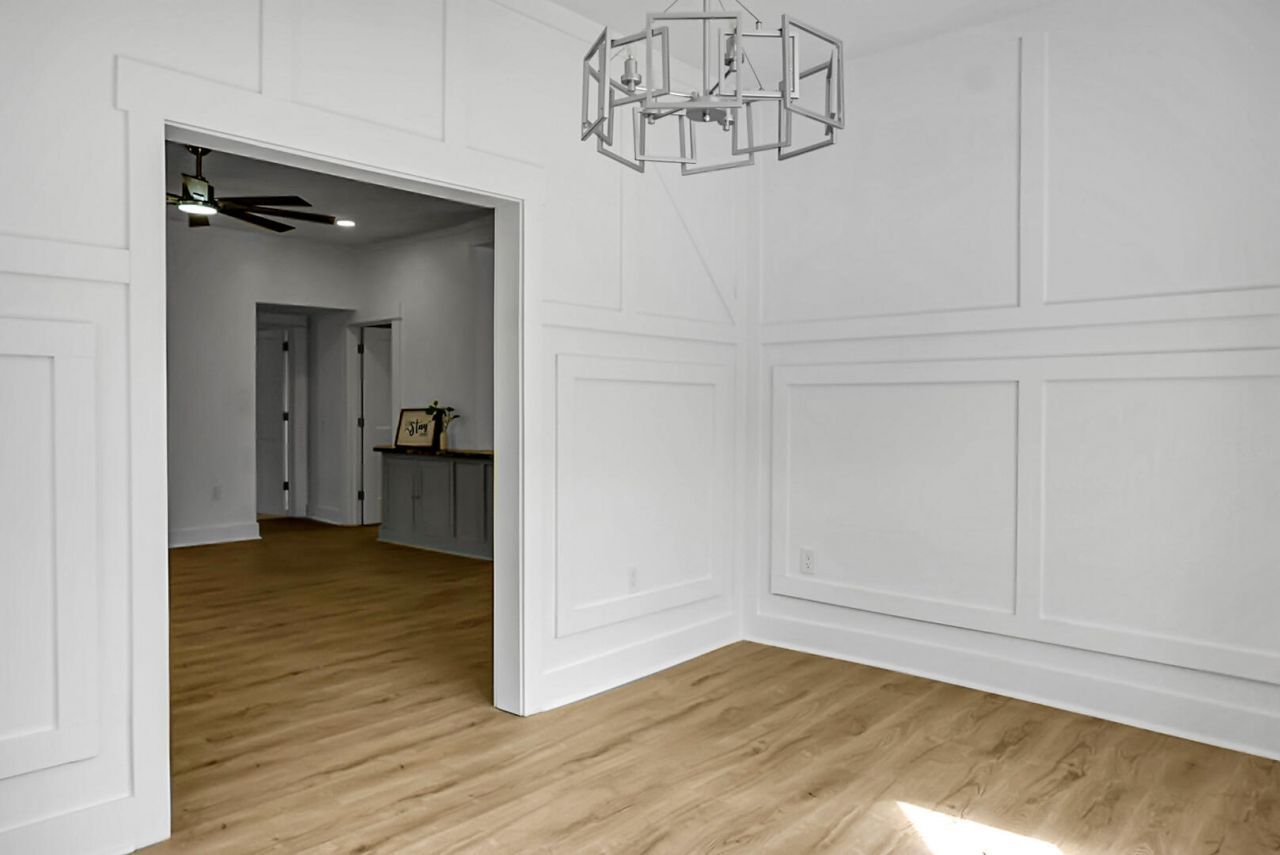 402 Sears Street Photo 15