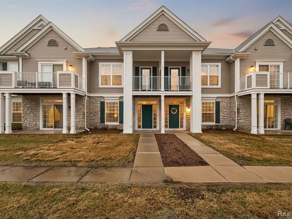 1151 Alameda Boulevard, Troy, MI 48085