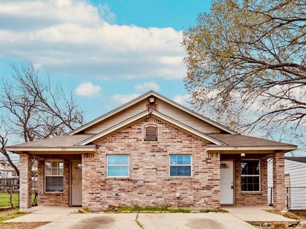 3106 Refugio Avenue, Fort Worth, TX 76106