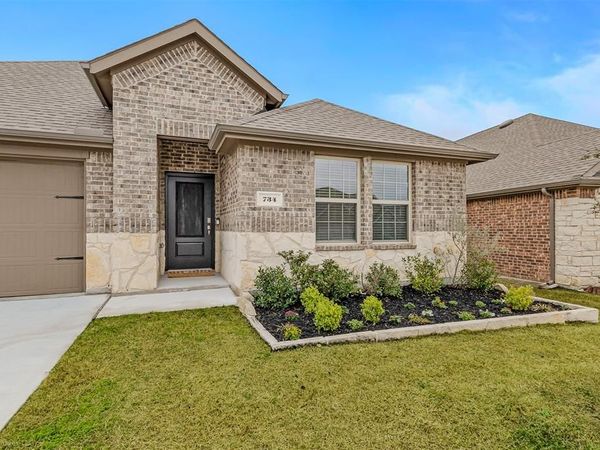 734 Fort Lane, Fate, TX 75189