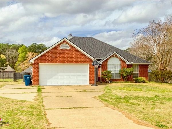 7557 Ella Court , Blanchard, LA 71107