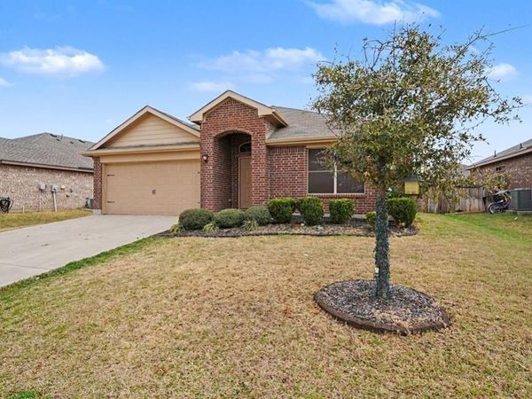 257 Meadowlands Drive , Ponder, TX 76259