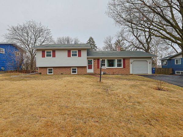 542 Gamble Drive , Lisle, IL 60532