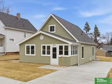 5831 Corby Street , Omaha, NE 68104