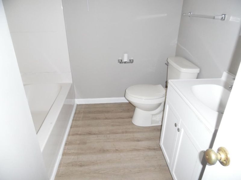 751 Springvale Drive, Hamilton, OH 45913 Photo 13