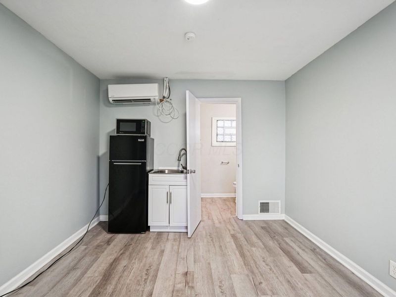 4308 E Main Street , Unit 1, Columbus, OH 43213 Photo 7