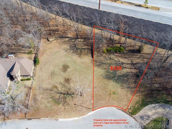 8320 S Vandalia Avenue, Tulsa, OK 74137